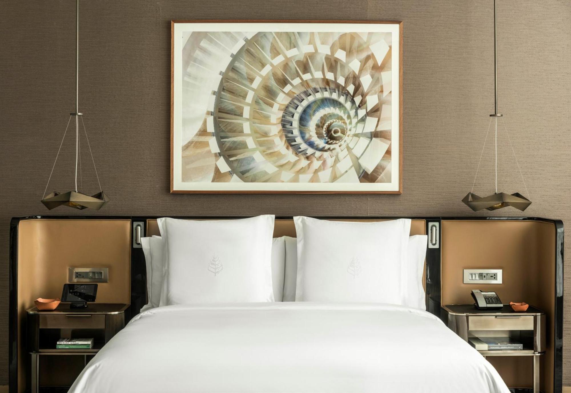 Studio King Suite Burj Khalifa View